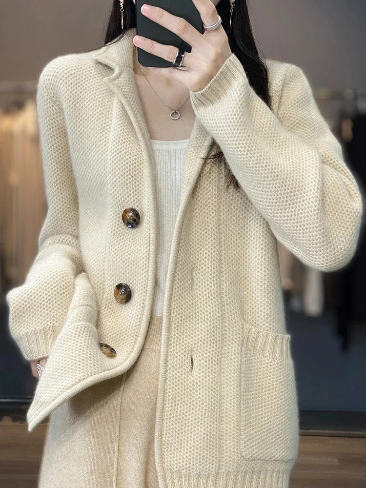 Maya | Stilsicherer Strickcardigan